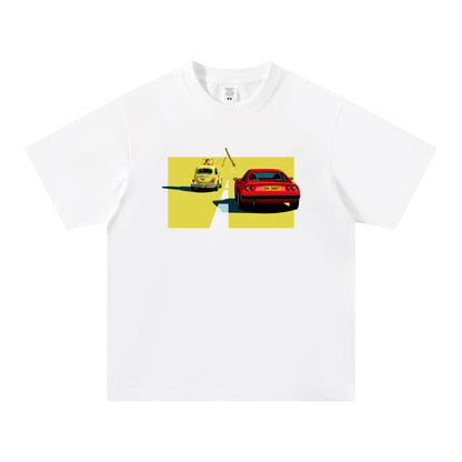 【新貨預售】VW Beetle vs Ferrari 308 GTS「精裝追女仔」短袖T Shirt（黑／白色）